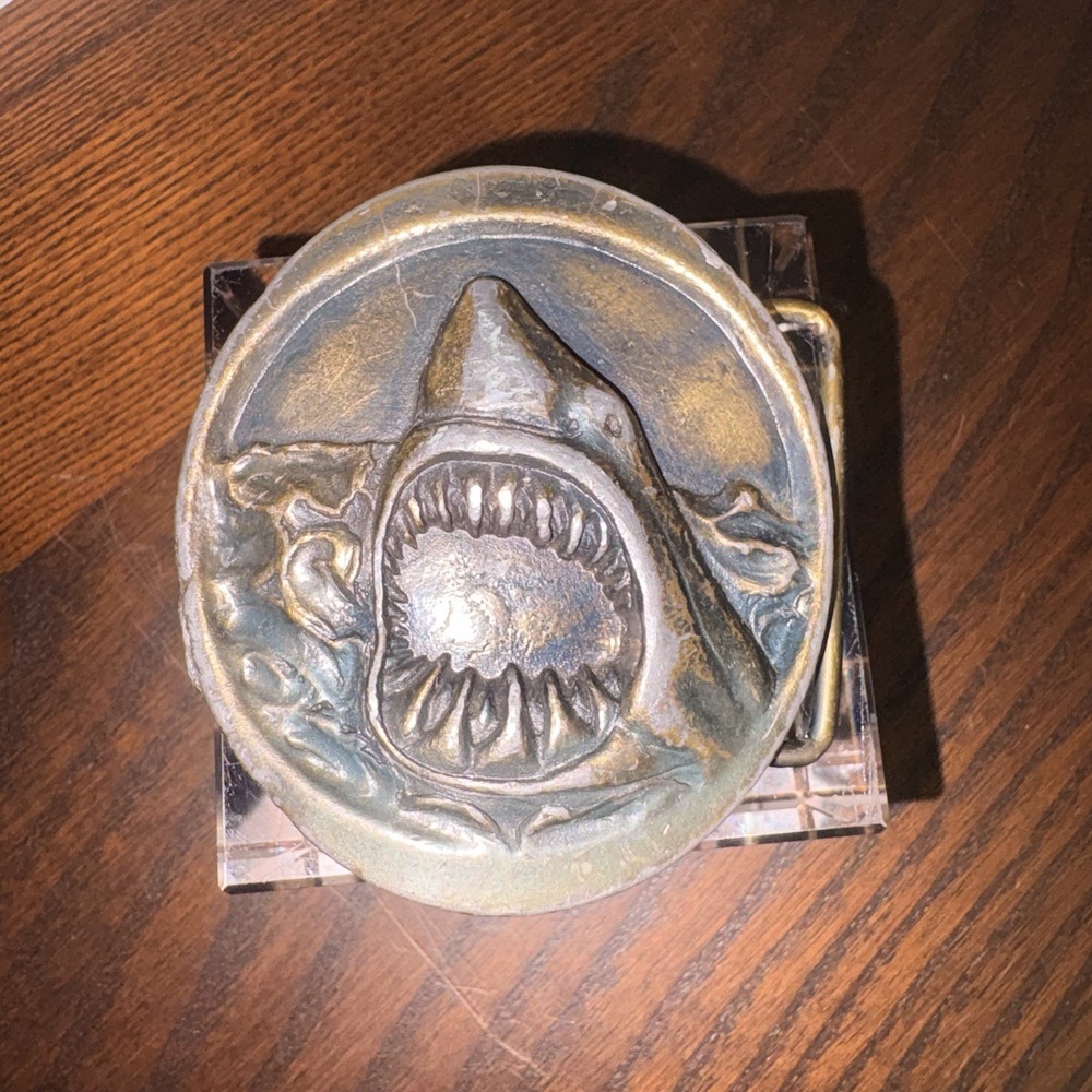 Vintage Great White Shark Belt Buckle E88‎ Solid Brass Jaws Style USA Heavy
